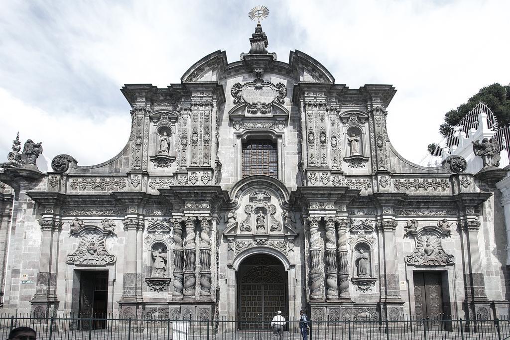 Hotel Colonial San Agustin Quito Exterior foto